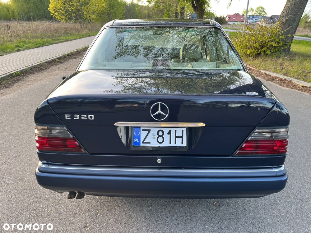 Mercedes-Benz Klasa E - 7