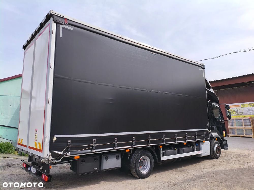 Volvo FL 210 - 17