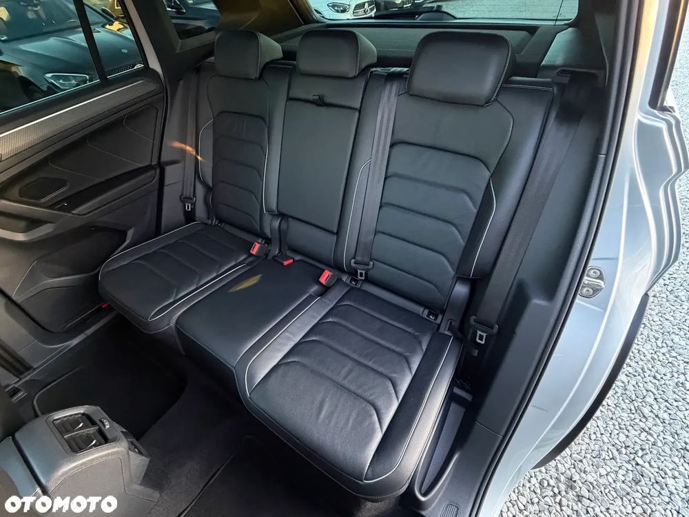 Volkswagen Tiguan - 32