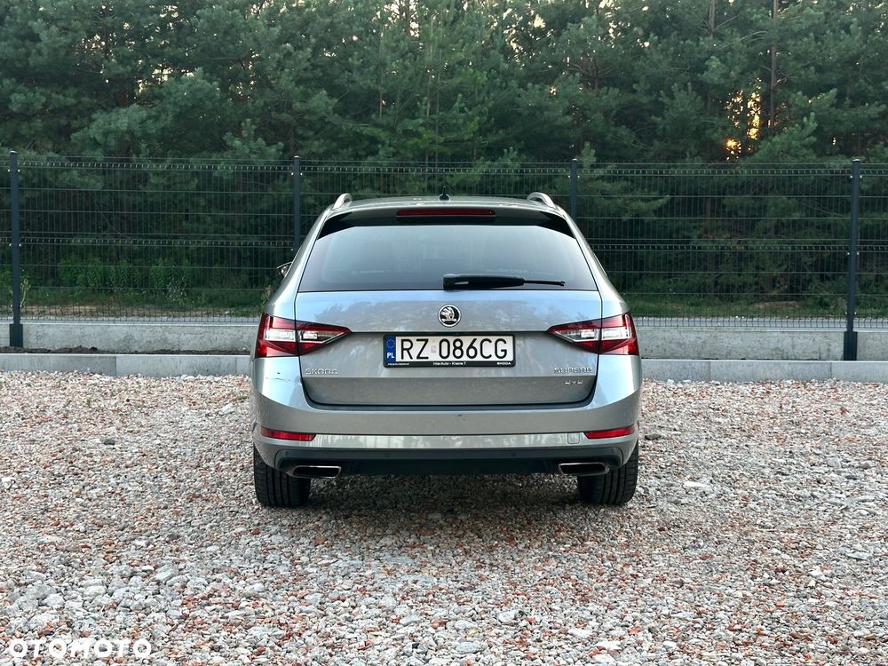 Skoda Superb 2.0 TSI 4x4 DSG Style - 40