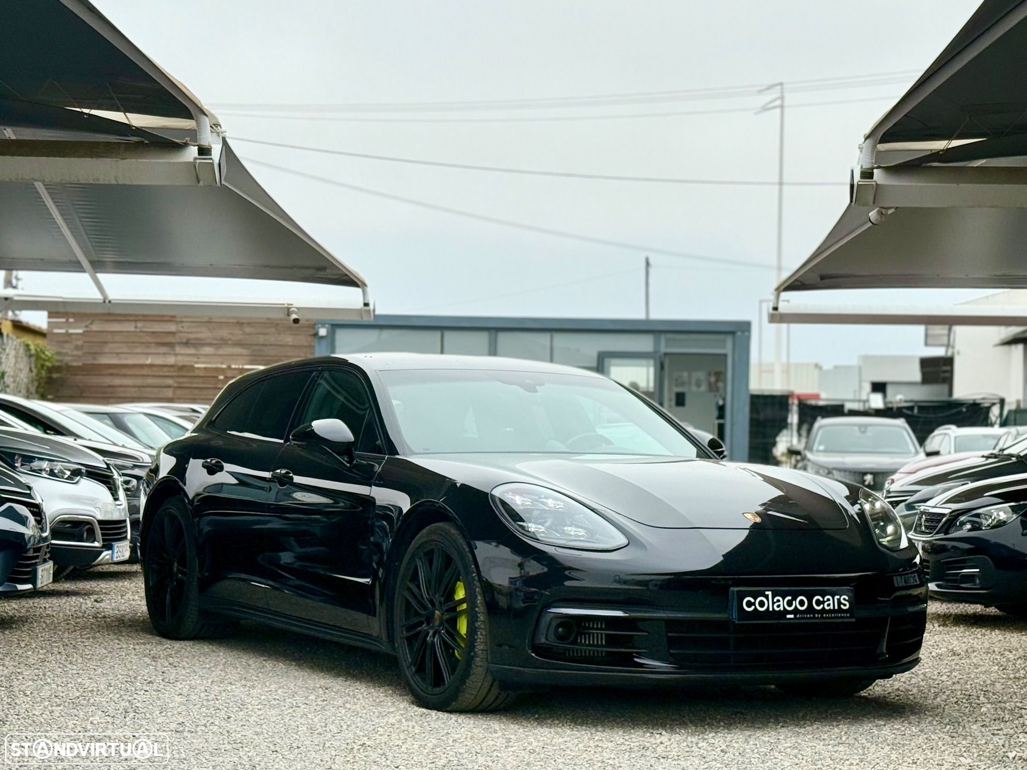 Porsche Panamera Sport Turismo 4 E-Hybrid 10 Years Edition - 1
