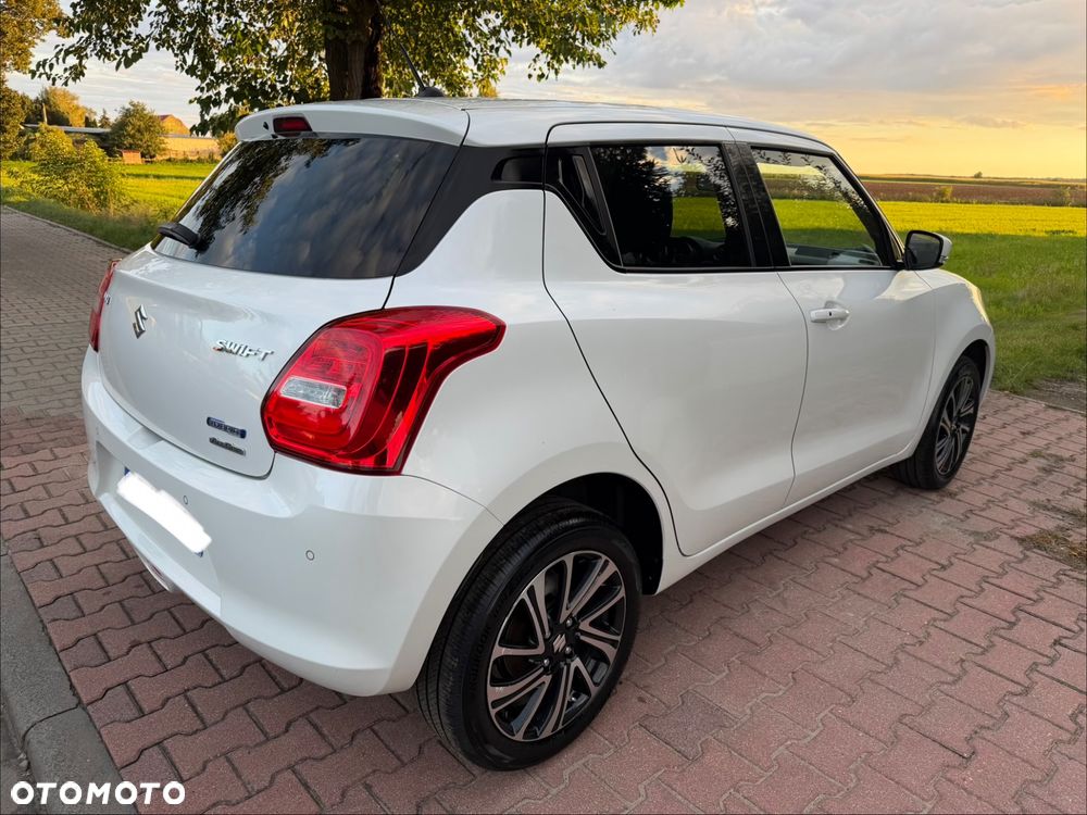 Suzuki Swift 1.2 Dualjet Hybrid Allgrip Comfort - 12