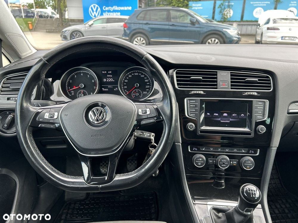 Volkswagen Golf 1.4 TSI BMT Highline - 15
