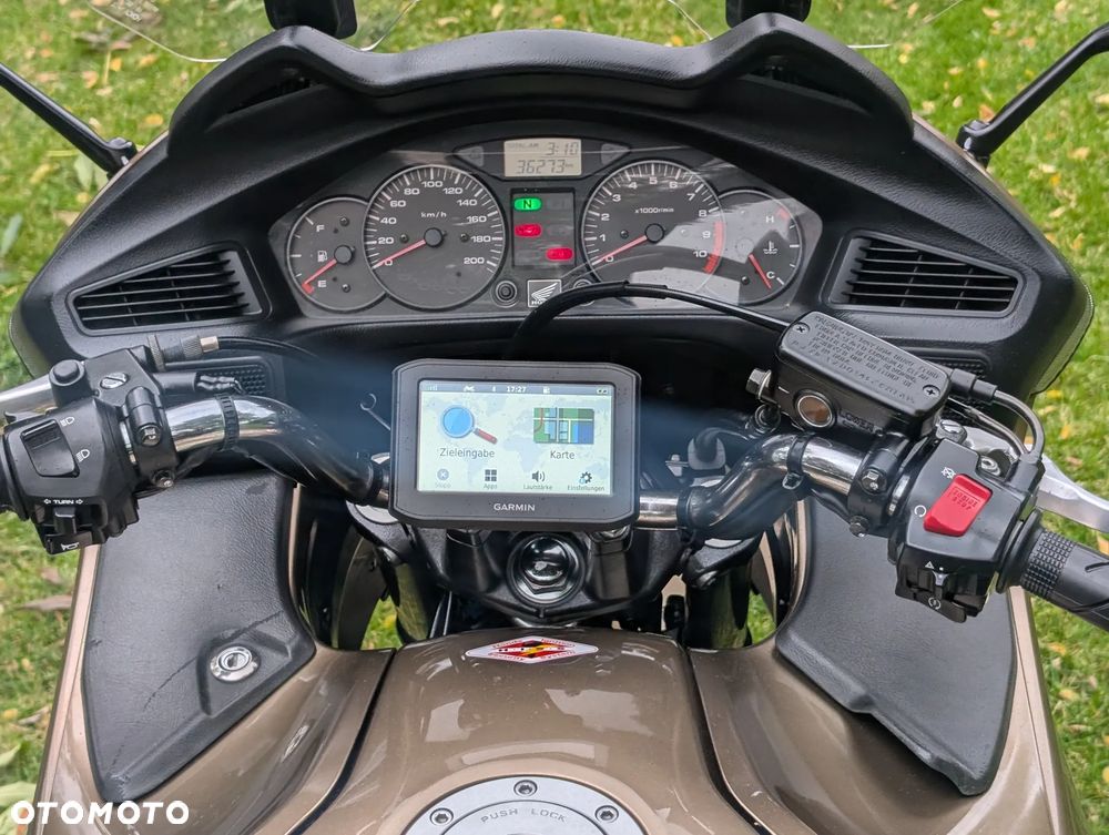 Honda Deauville - 22