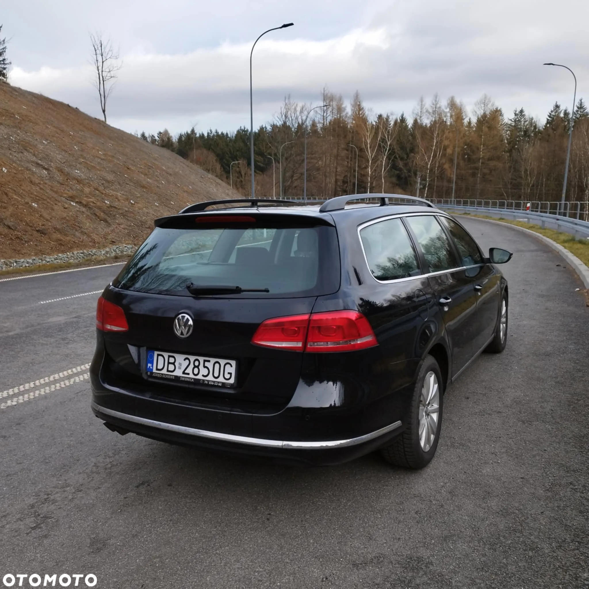 Volkswagen Passat 2.0 TDI Comfortline - 5