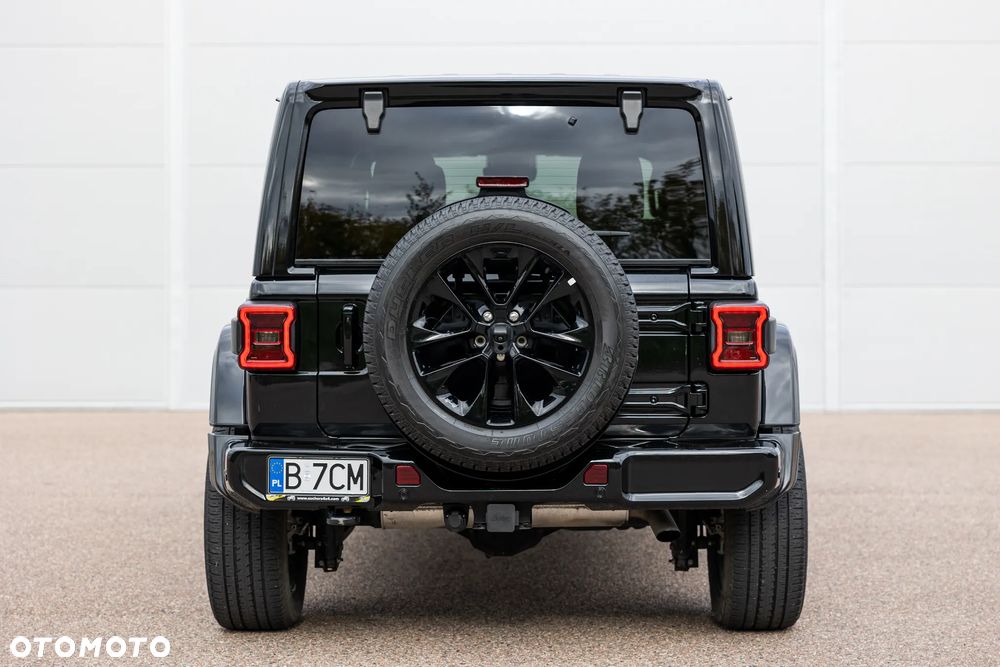 Jeep Wrangler - 6