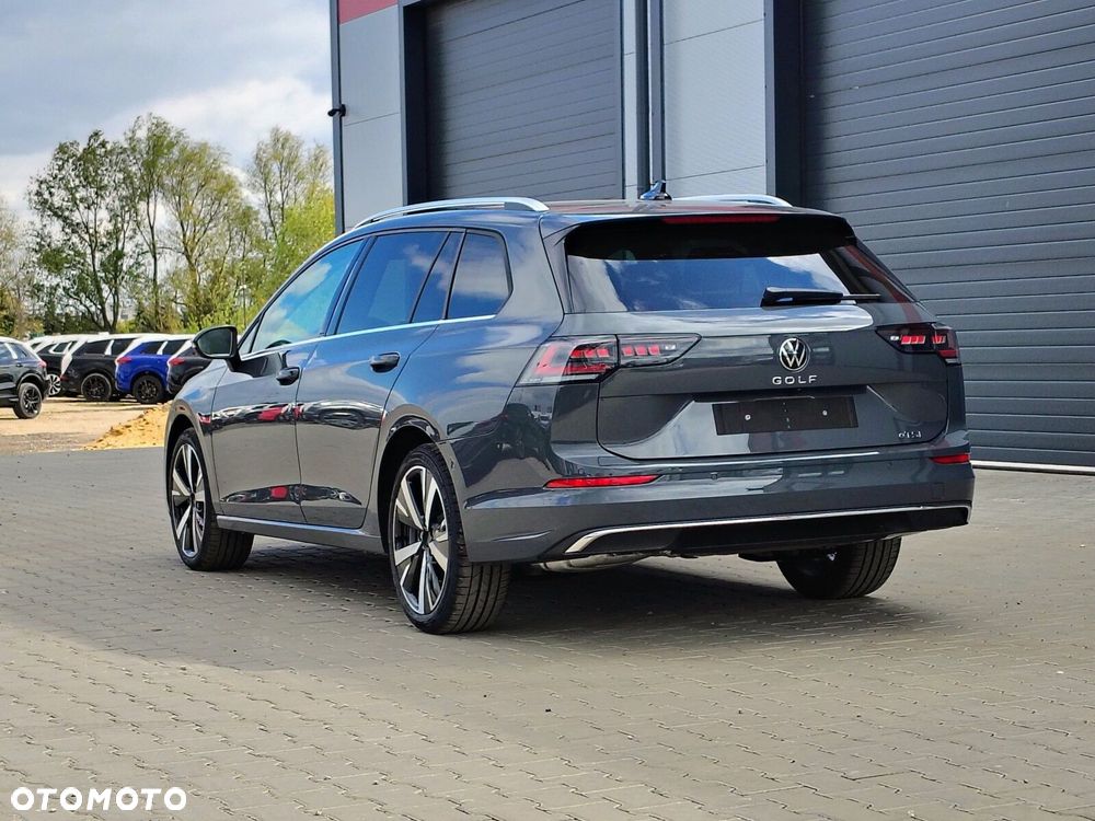 Volkswagen Golf Variant - 4