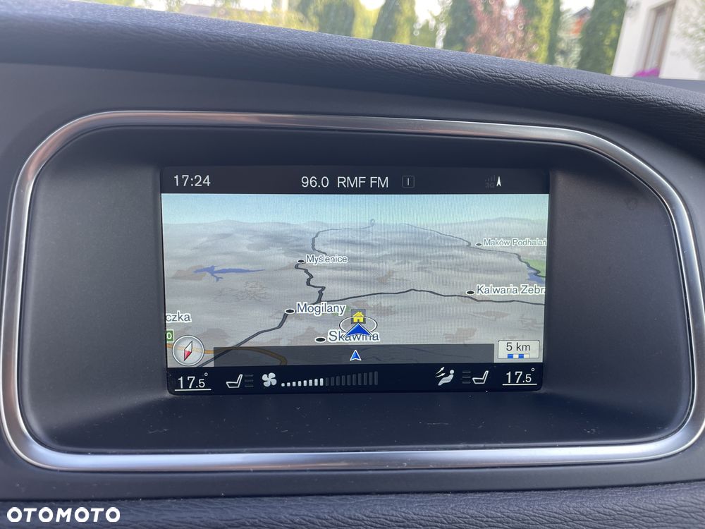Volvo V40 D3 Summum - 3