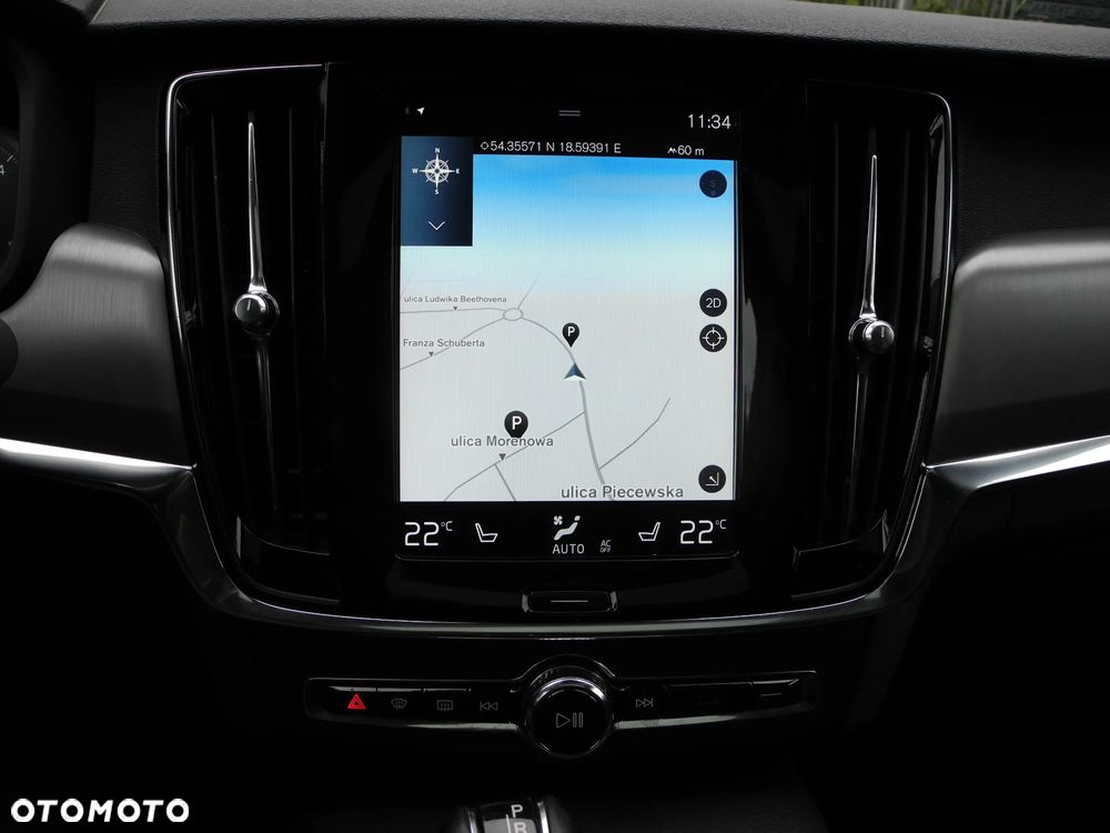 Volvo S90 - 11
