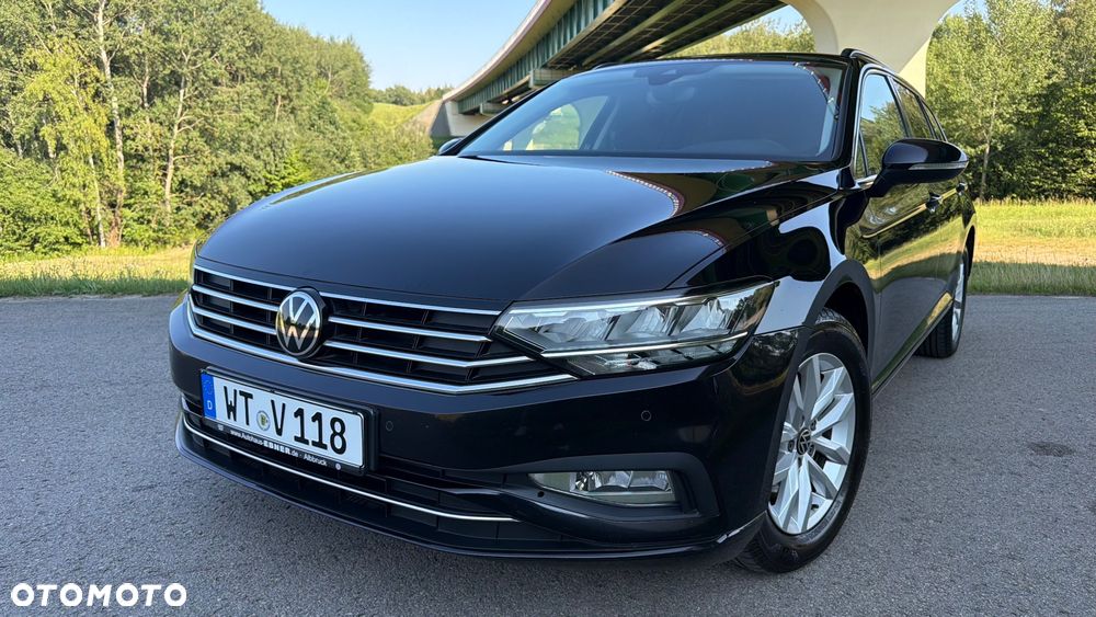 Volkswagen Passat 2.0 TDI SCR DSG - 1