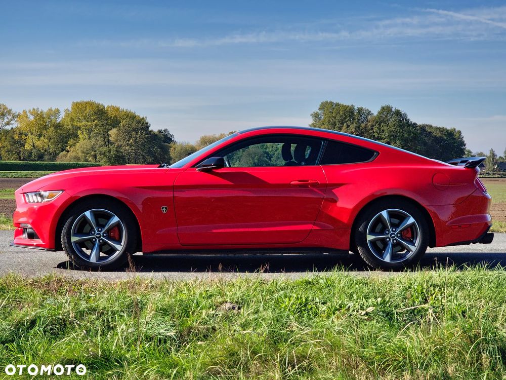 Ford Mustang 2.3 EcoBoost - 4