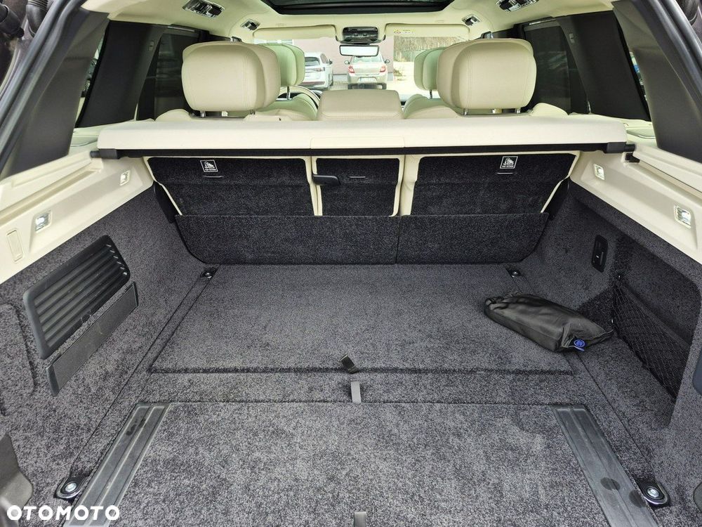 Land Rover Range Rover - 41