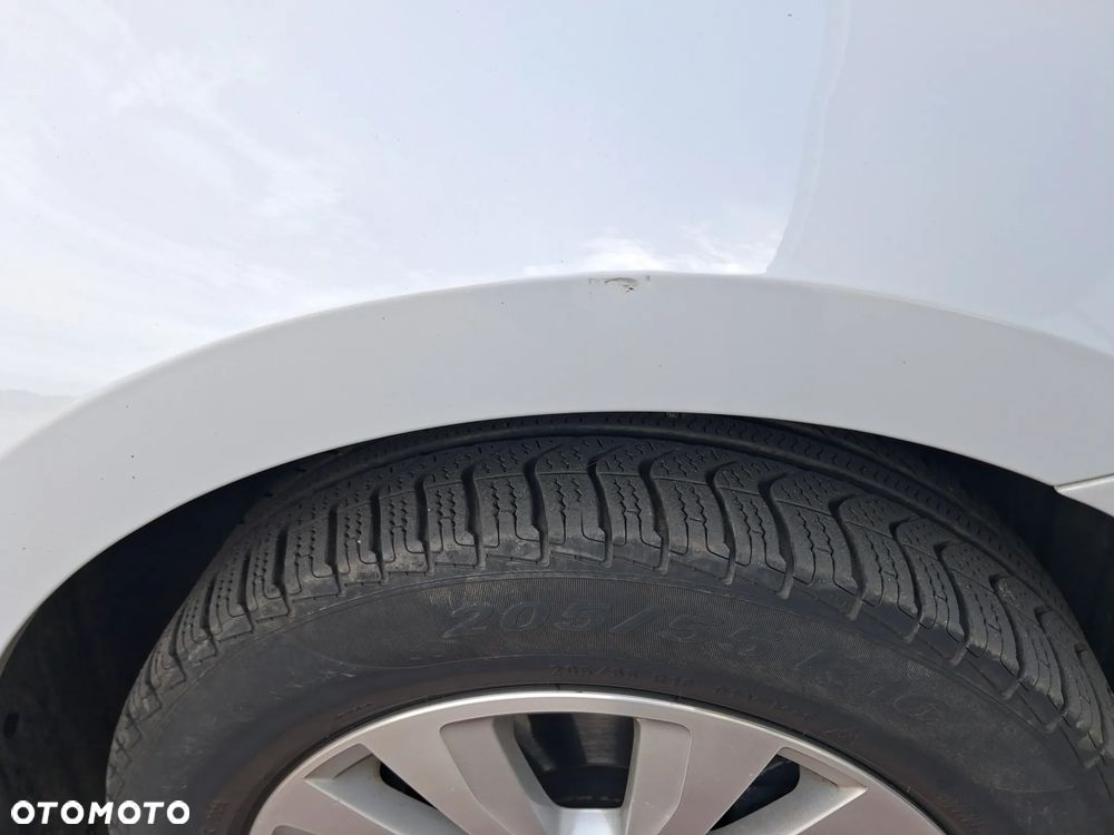 Volkswagen Golf 1.6 TDI BMT Comfortline - 20