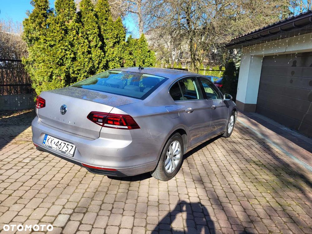 Volkswagen Passat 2.0 TDI EVO Business - 10