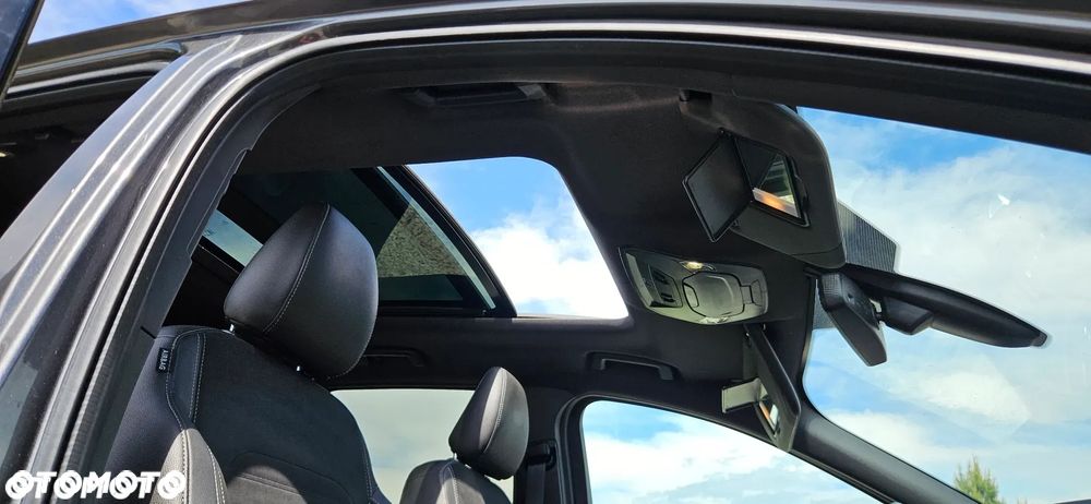 Ford Kuga 2.0 TDCi 2x4 ST-Line - 17