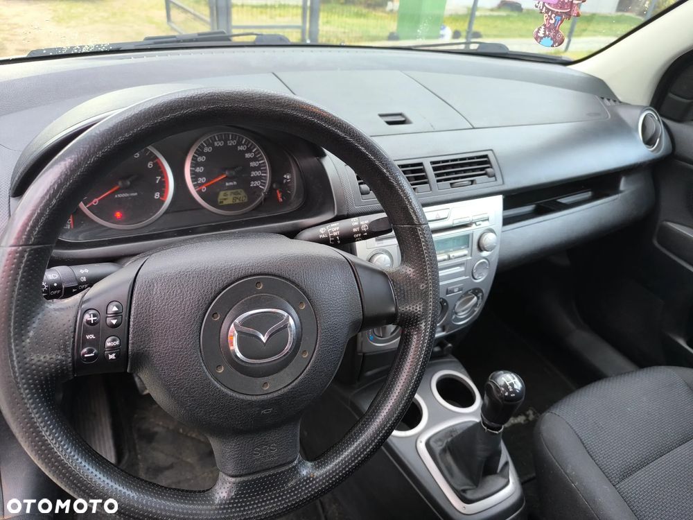 Mazda 2 1.4l Active - 6