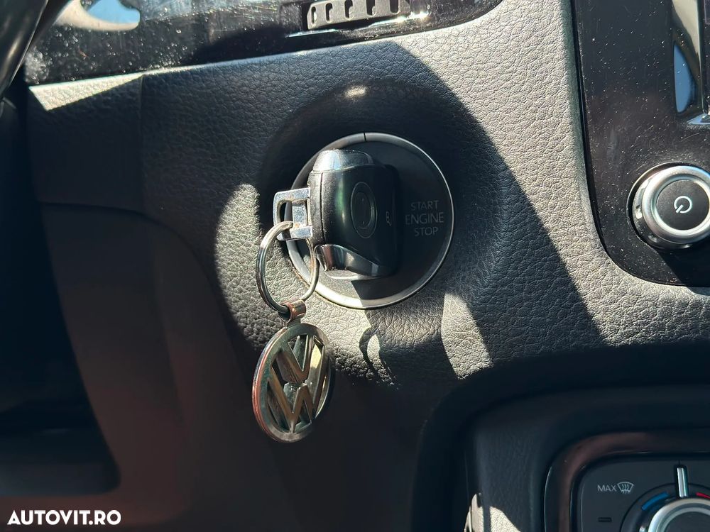 Volkswagen Touareg 3.0 V6 TDI BMT - 31