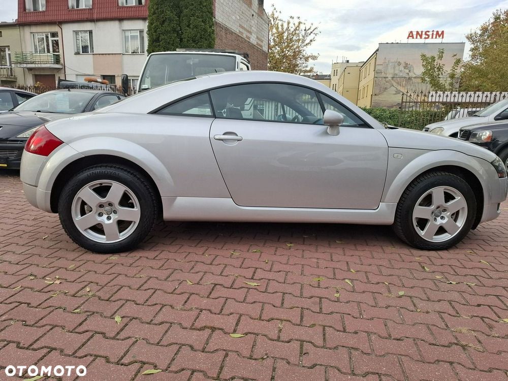 Audi TT Coupé - 11