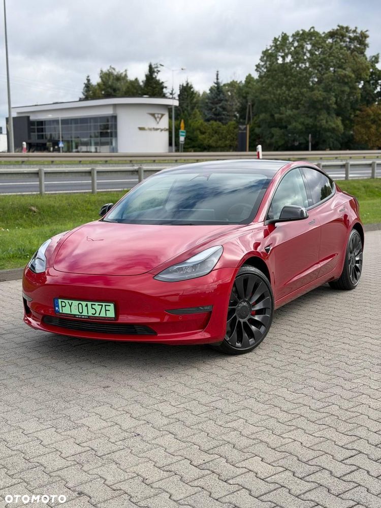 Tesla Model 3 - 8