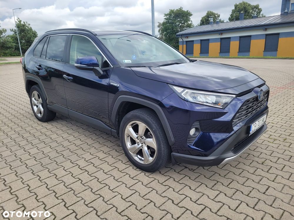 Toyota RAV4 - 1