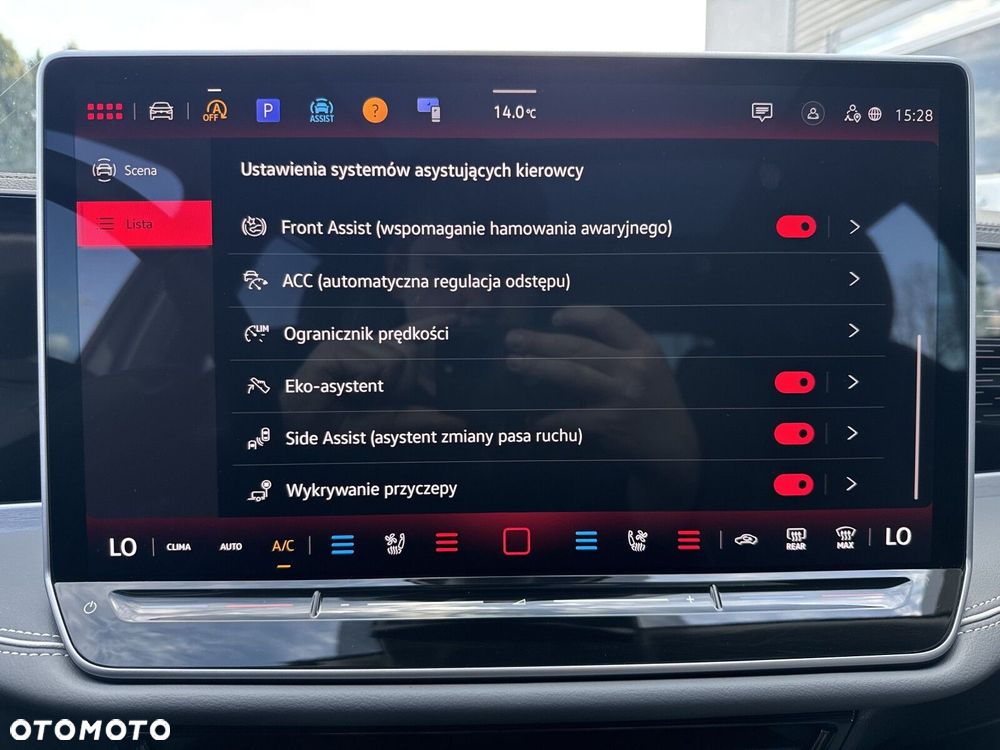 Volkswagen Passat Variant 2.0 TDI EVO Elegance DSG - 31