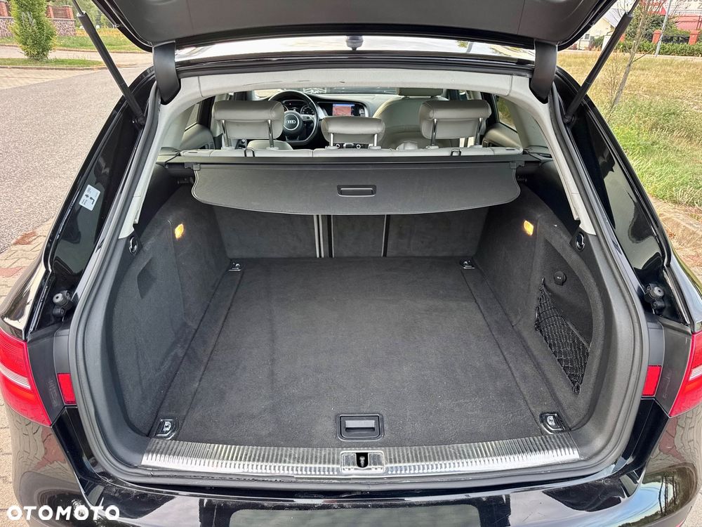 Audi A4 Allroad - 22