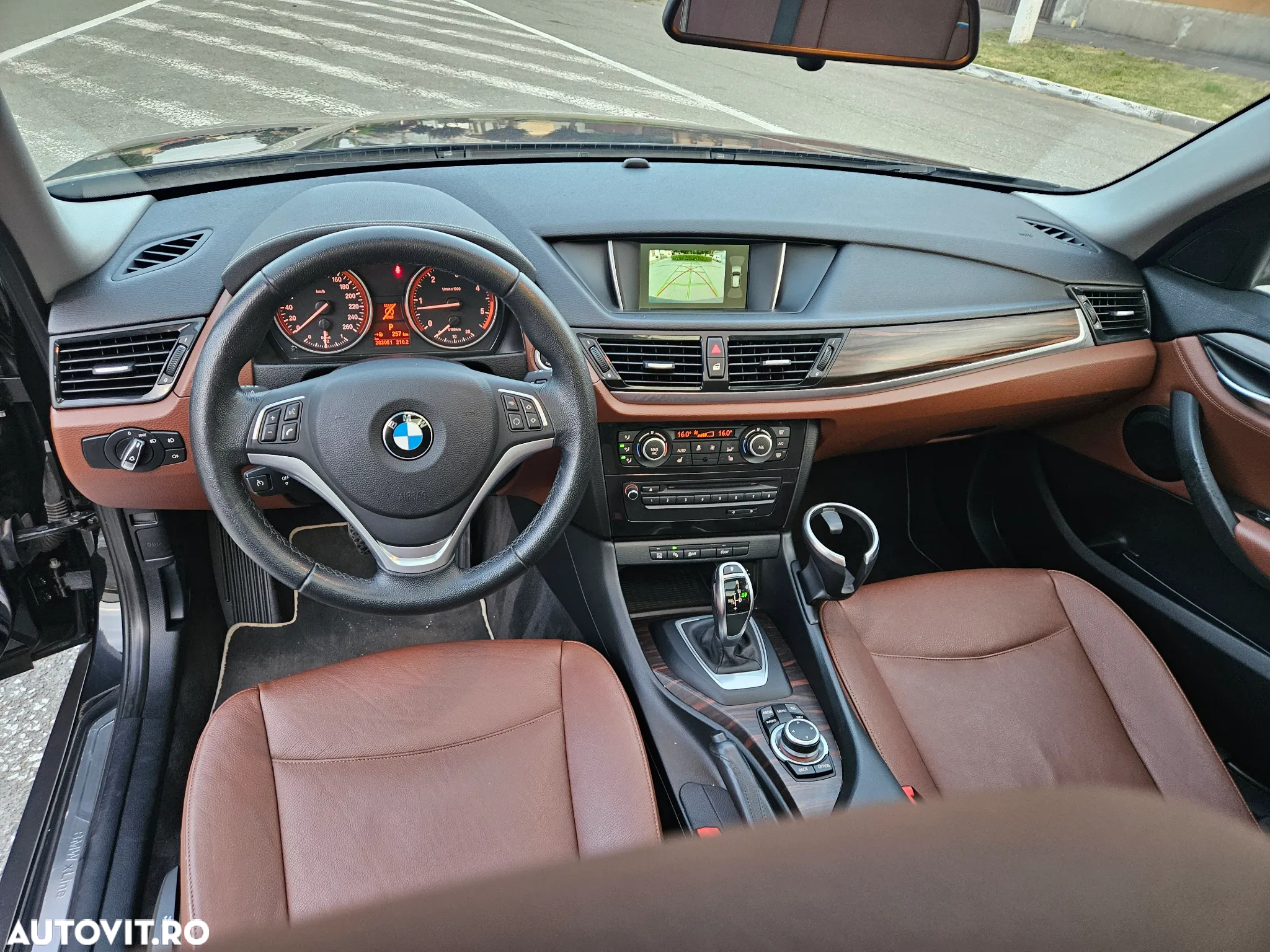 BMW X1 sDrive16d Aut Sport Line - 8