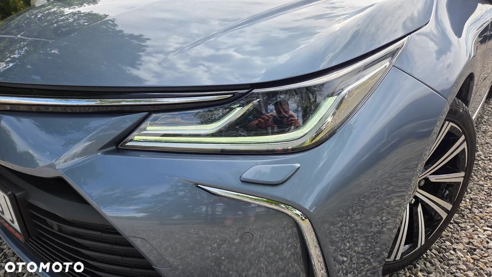 Toyota Corolla 1.8 Hybrid Executive - 8