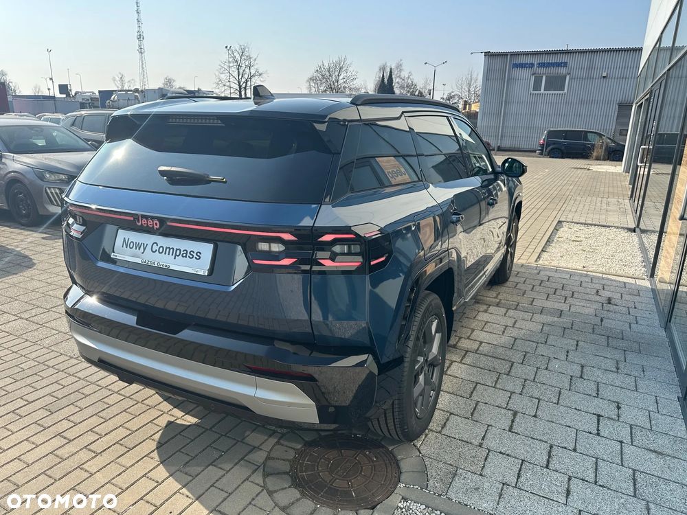 Jeep Compass 1.2 T3 mHEV First Edition FWD DCT - 6