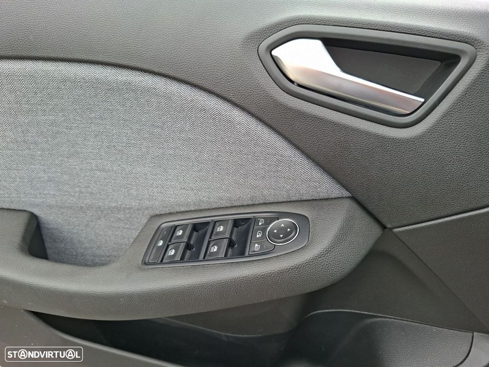 Renault Clio 1.0 TCe Techno Bi-Fuel - 23