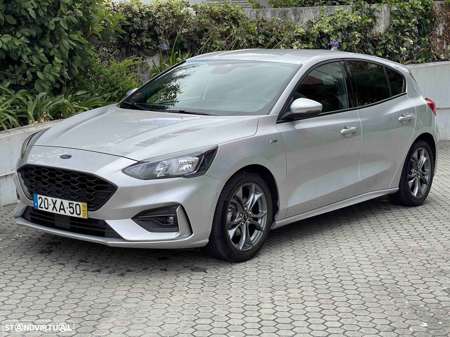Ford Focus 1.0 EcoBoost ST-Line - 1