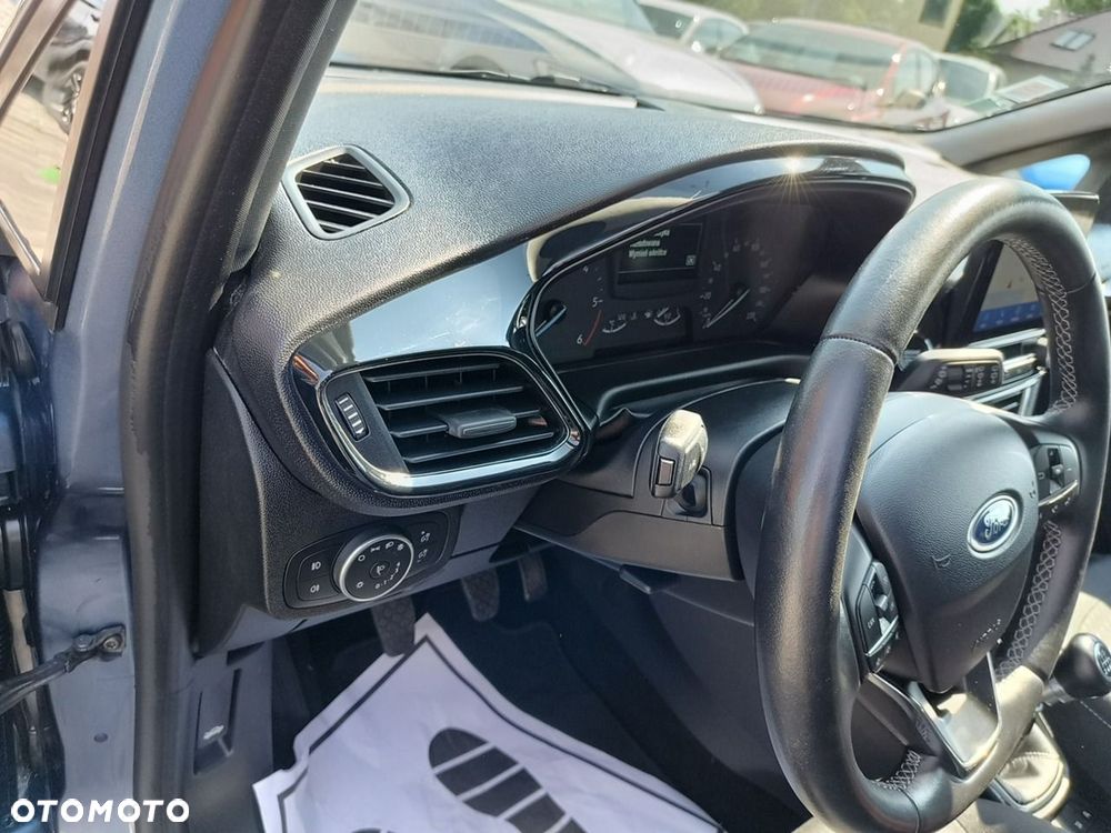 Ford Fiesta - 9