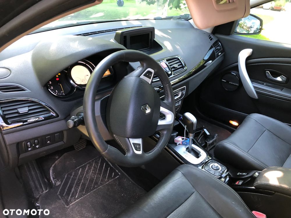 Renault Megane dCi 110 FAP EDC Bose Edition - 8