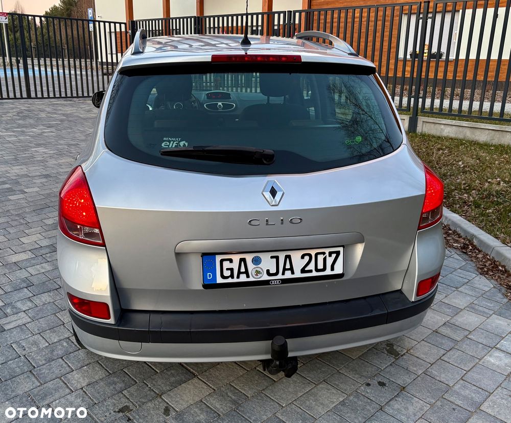 Renault Clio - 20
