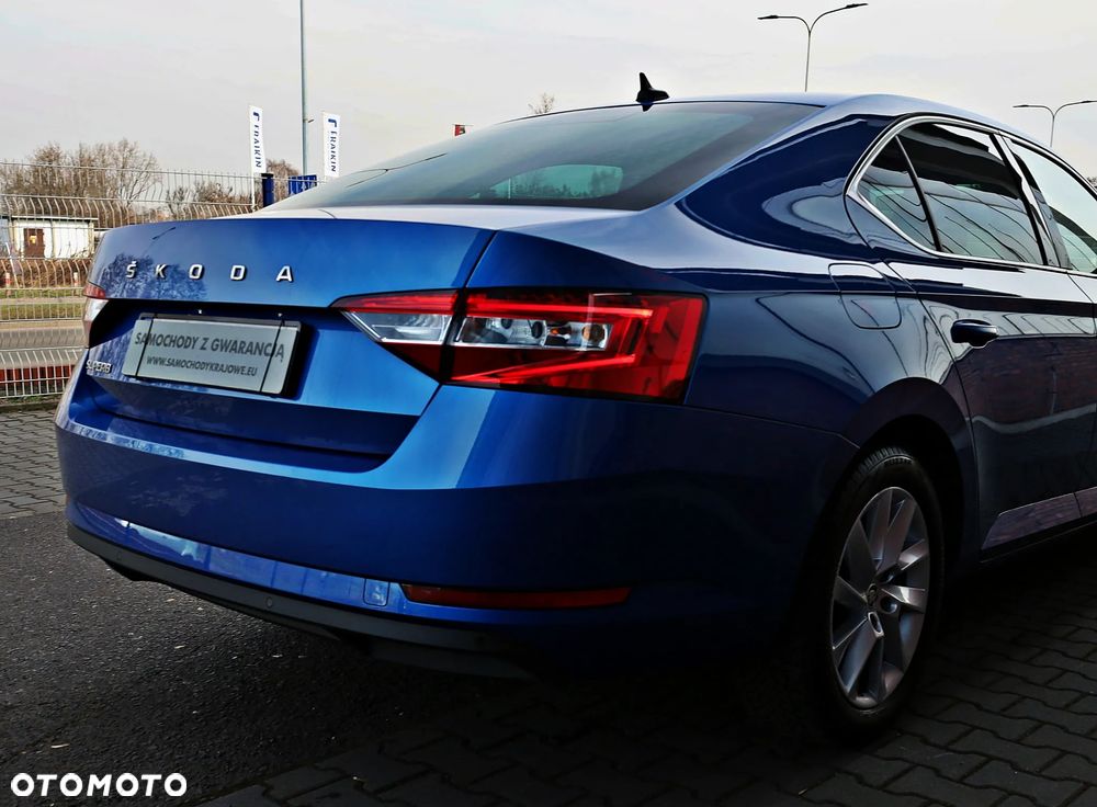 Skoda Superb 1.5 TSI Ambition DSG - 15