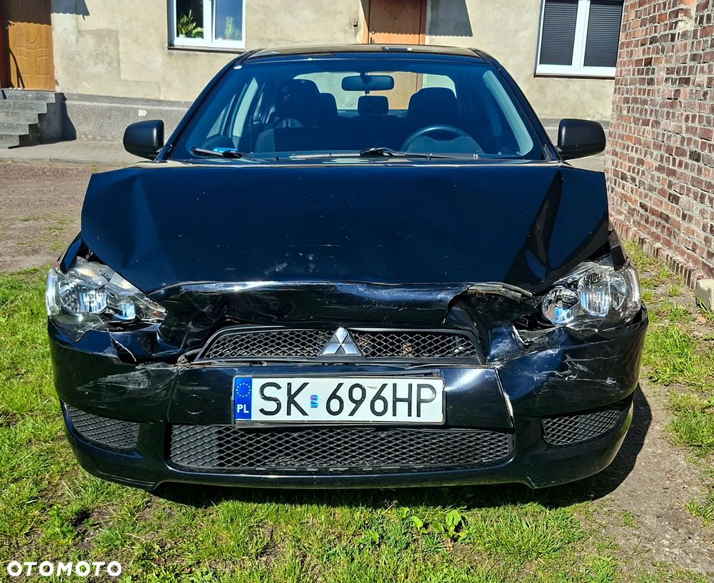Mitsubishi Lancer 1.6 Inform - 3