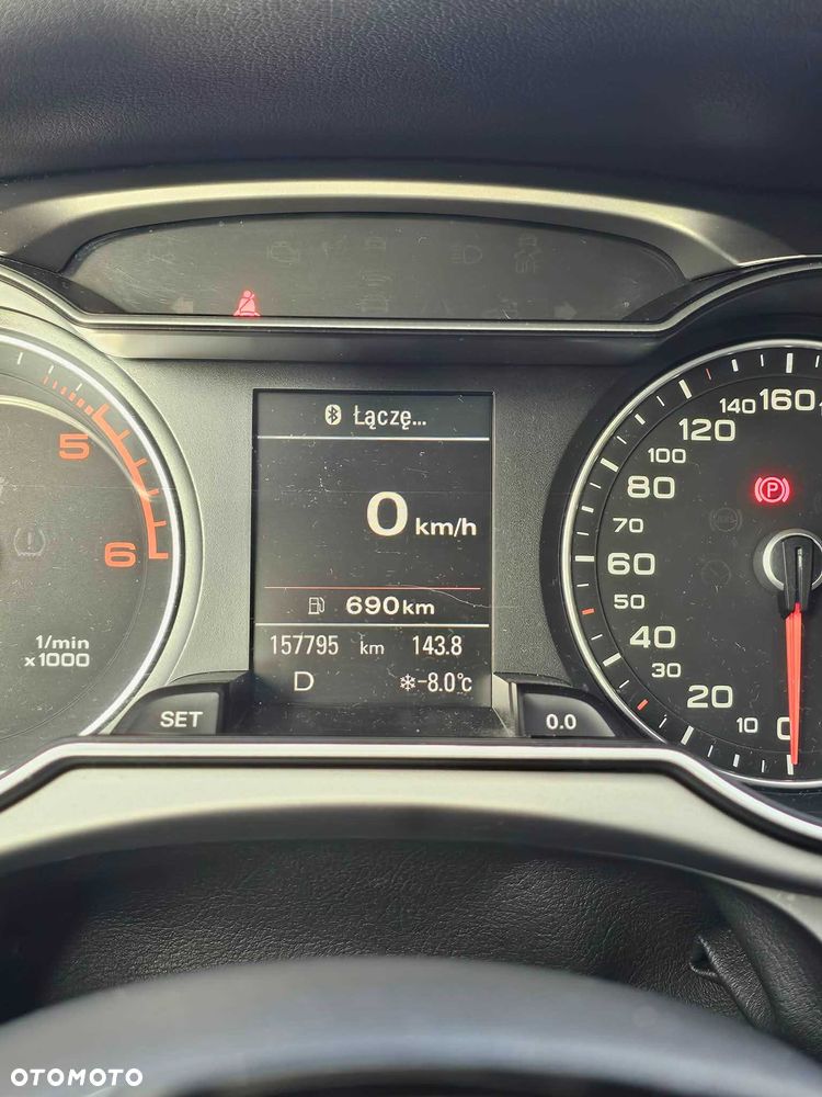 Audi A4 Limousine - 8