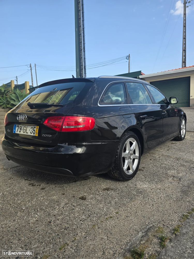 Audi A4 Avant 2.0 TDI Advance - 5