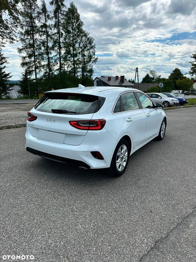 Kia Ceed 1.5 T-GDI Business Line Plus DCT - 3