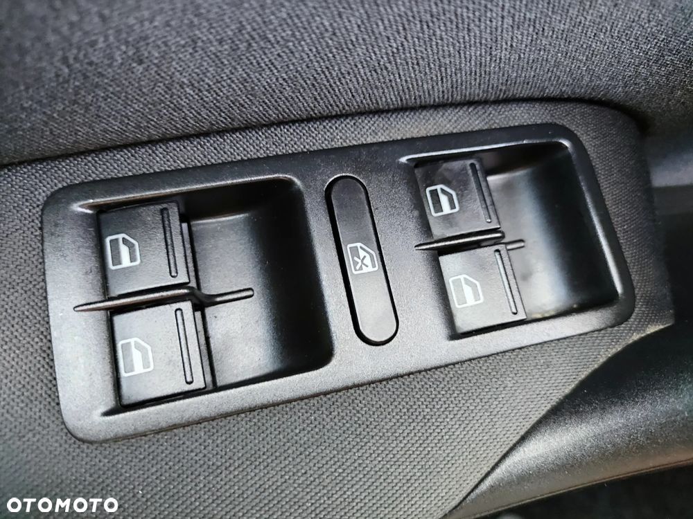Volkswagen Polo 1.2 Comfortline - 9