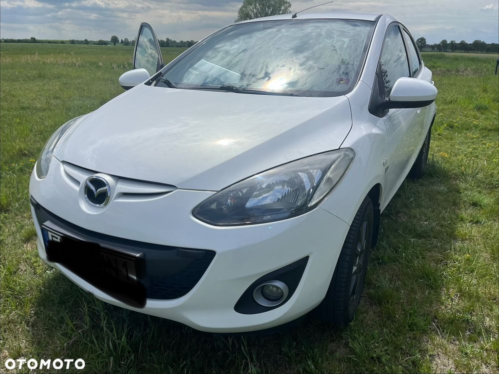 Mazda 2 - 4