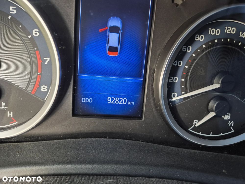 Toyota Corolla 1.6 Comfort - 5