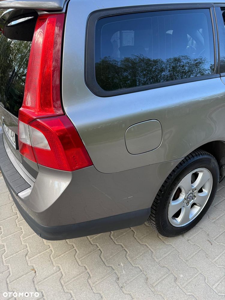 Volvo V70 2.0D Kinetic - 5