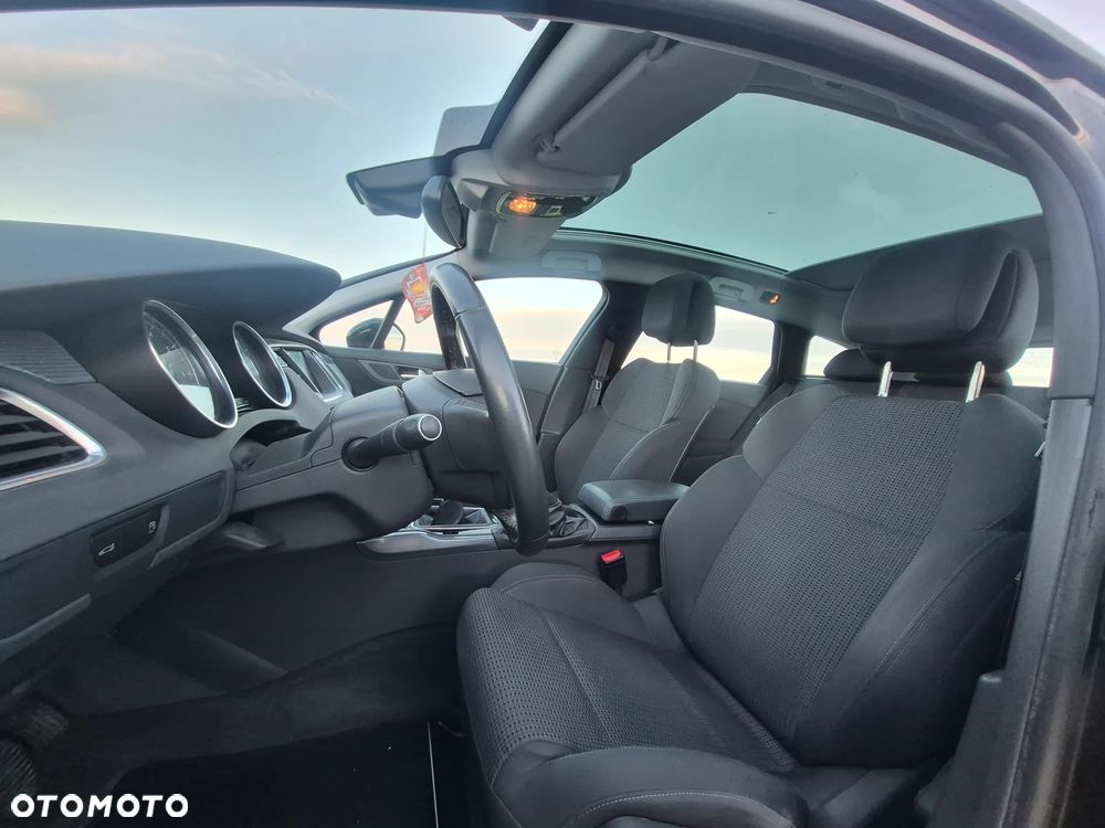 Peugeot 508 1.6 T Allure - 21