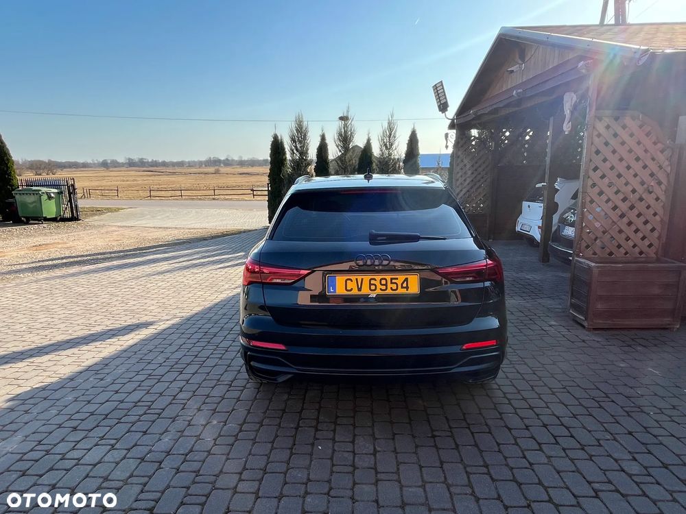 Audi Q3 2.0 TDI Sport S tronic - 5