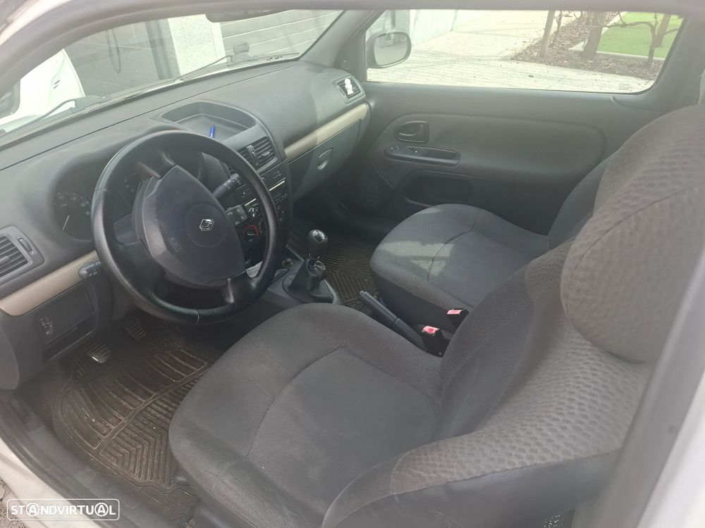 Renault Clio 1.5 dCi Confort - 5