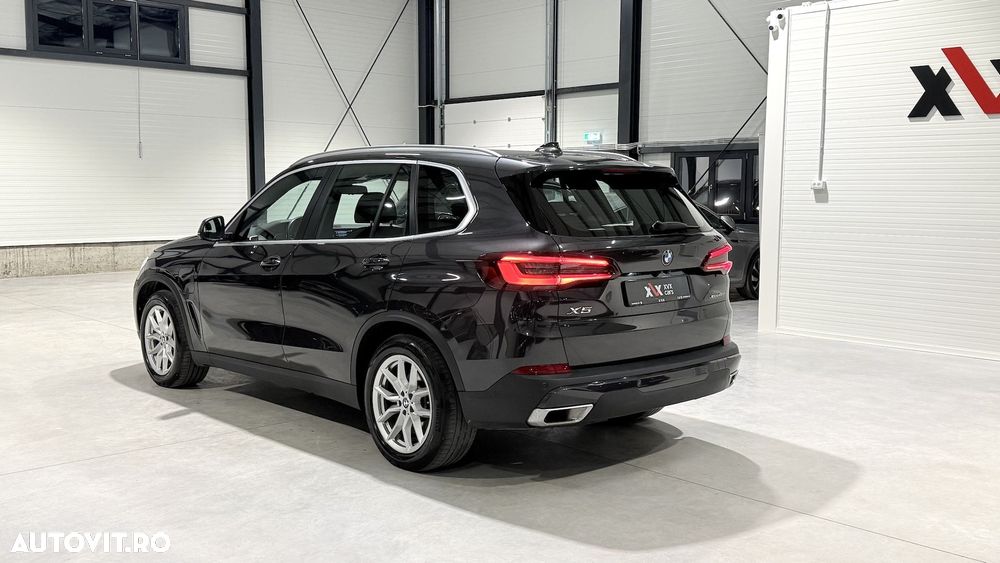 BMW X5 xDrive45e AT PHEV - 3
