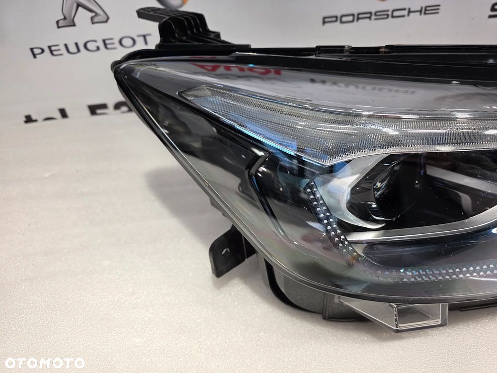 MG 5 MG5 II 2EV 20- PRAWY FULL LED SAIC LIGHT TECHNOLOGY NIEBIESKA PRAWA LAMPA PRZEDNIA PRZÓD , NR AUKCJI LPP210 - 4