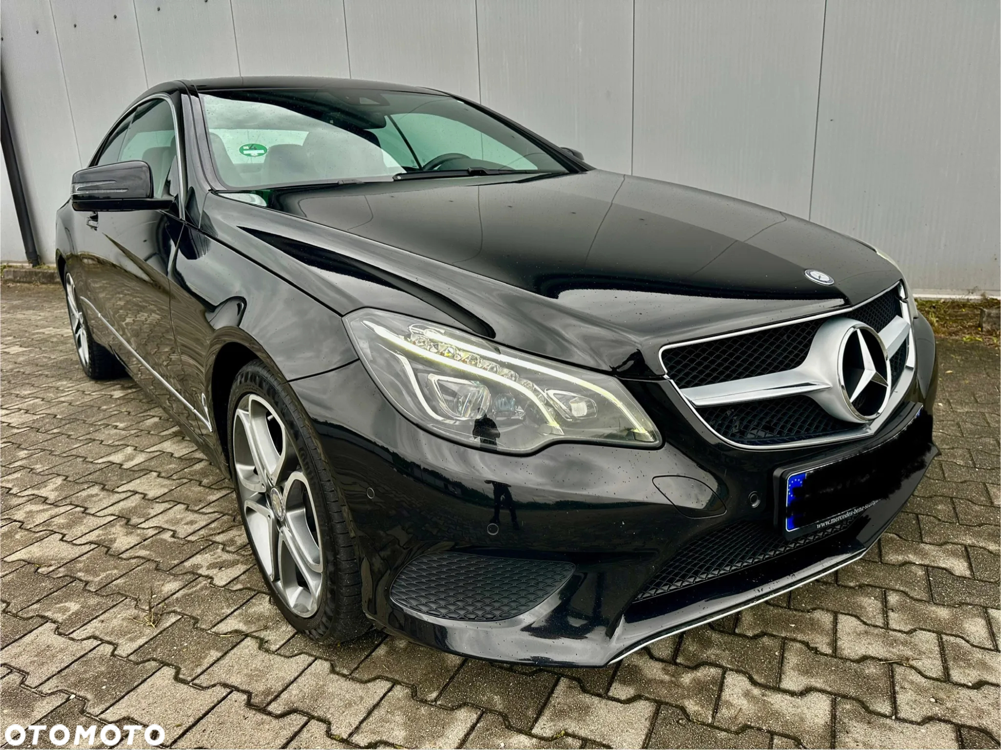 Mercedes-Benz Klasa E 200 Coupe 9G-TRONIC Avantgarde - 4