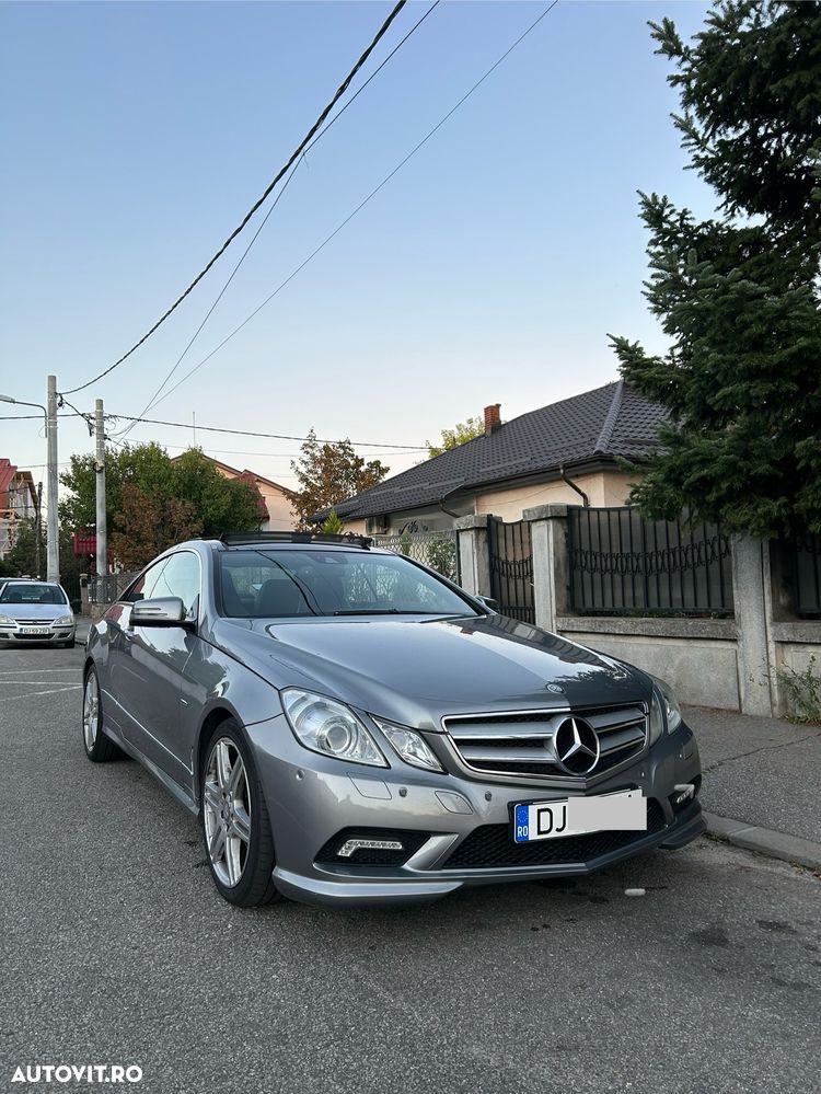 Mercedes-Benz E 220 CDI DPF Coupe BlueEFFICIENCY 7G-TRONIC Avantgarde - 2